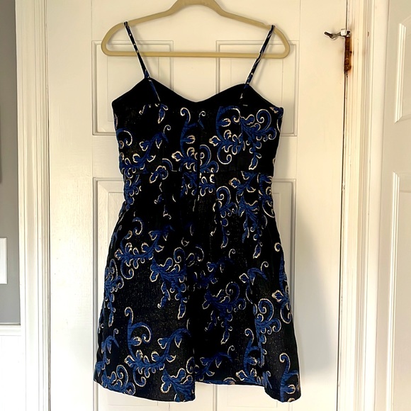 Badgley Mischka couture dress size 4. E#812 - Picture 3 of 8